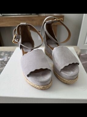 Chloe Women’s Scalloped Espadrille Wedge Sandals in Elephant Gray